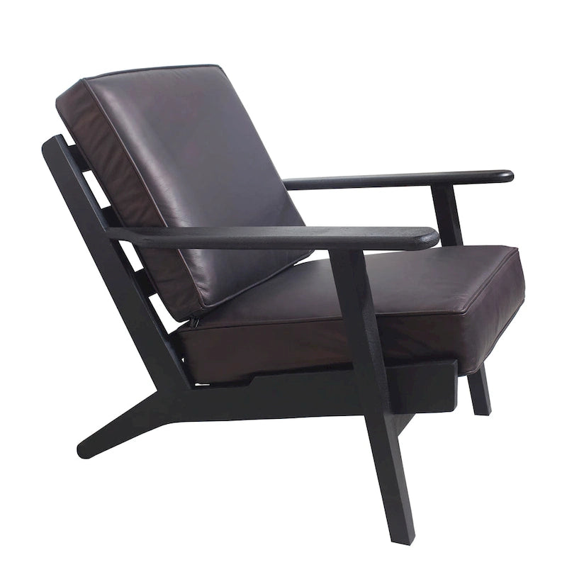 Fauteuil d'appoint, bois de manguier massif artisanal, cuir de buffle pleine fleur, mousse haute densité, milieu du siècle moderne
