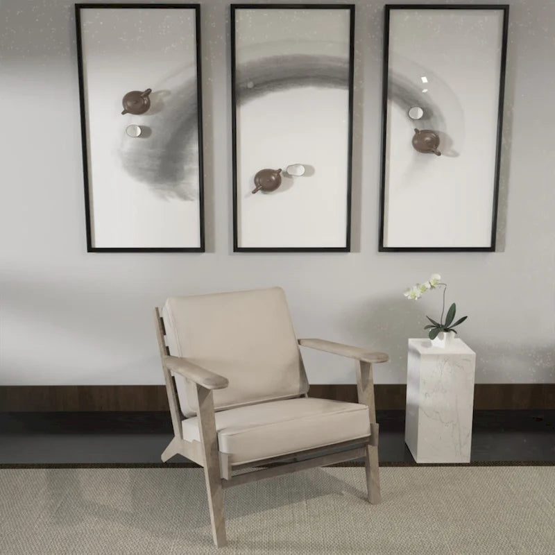 Fauteuil d'appoint, bois de manguier massif artisanal, cuir de buffle pleine fleur, mousse haute densité, milieu du siècle moderne