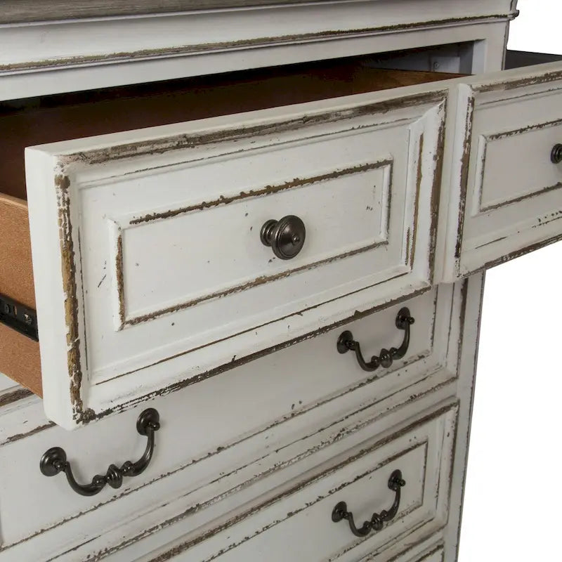 Commode 5 tiroirs, style traditionnel européen, finition blanc antique ou bisque vieilli, tiroir doublé de cèdre, L 96,5 cm