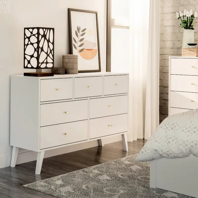Commode moderne de style scandinave à 7 tiroirs, pieds fuselés, grand espace de rangement pour chambre, finition bois